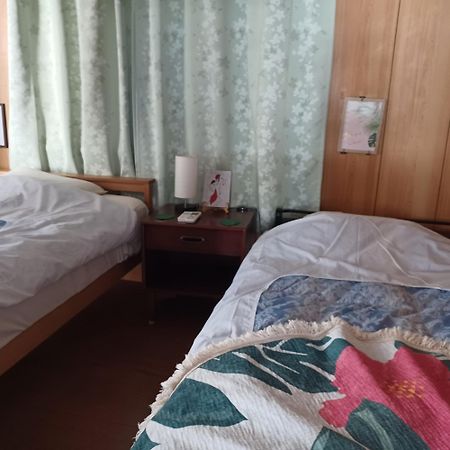 Miyagi Apartment Tomari Naha Zewnętrze zdjęcie